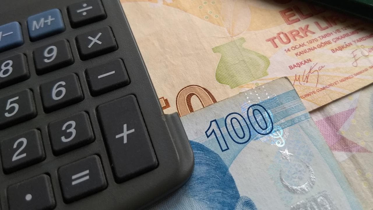 Kamu teşebbüslerinin 2027 yatırım hedefi 754,2 milyar lira