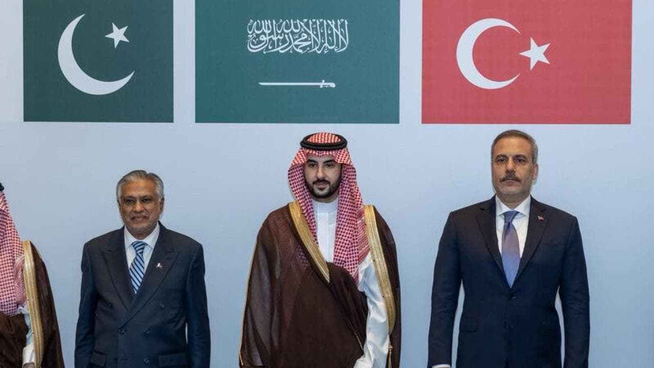 İran: Mekke İttifakı üyesi ülkelerin yetkilileri Tahran'ı ziyaret edecek
