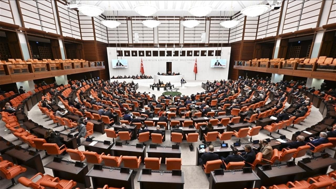 Fon Tasfiye Kanunu yasalaştı