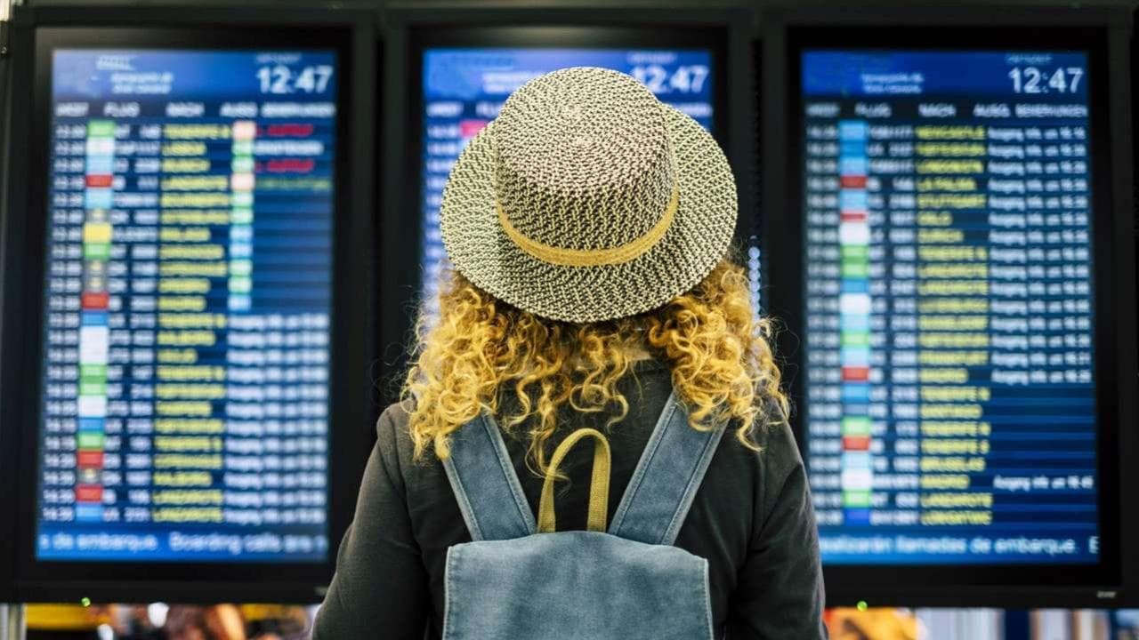 2027'de turizm gelirinde hedef 70 milyar dolar