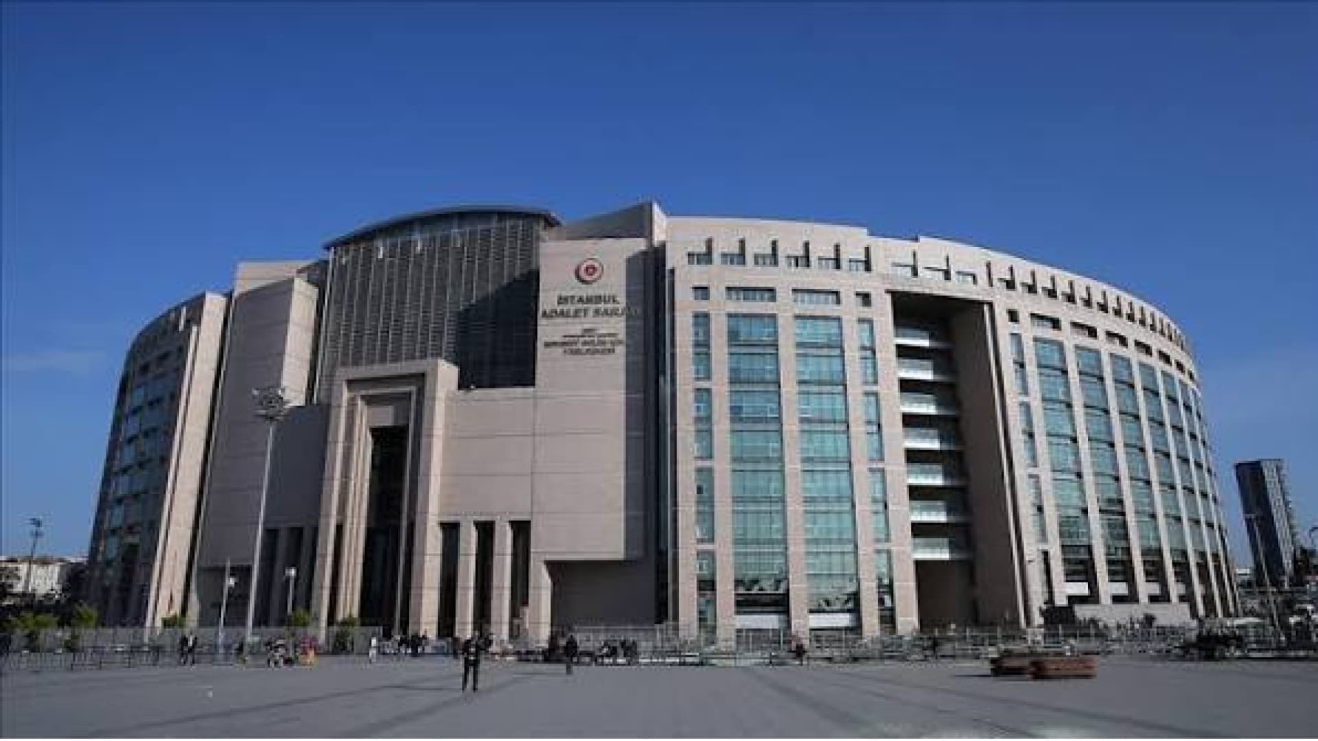 İstanbul Başsavcılığı, spekülatif paylaşımlar yapan 246 hesabın erişimini engelletti