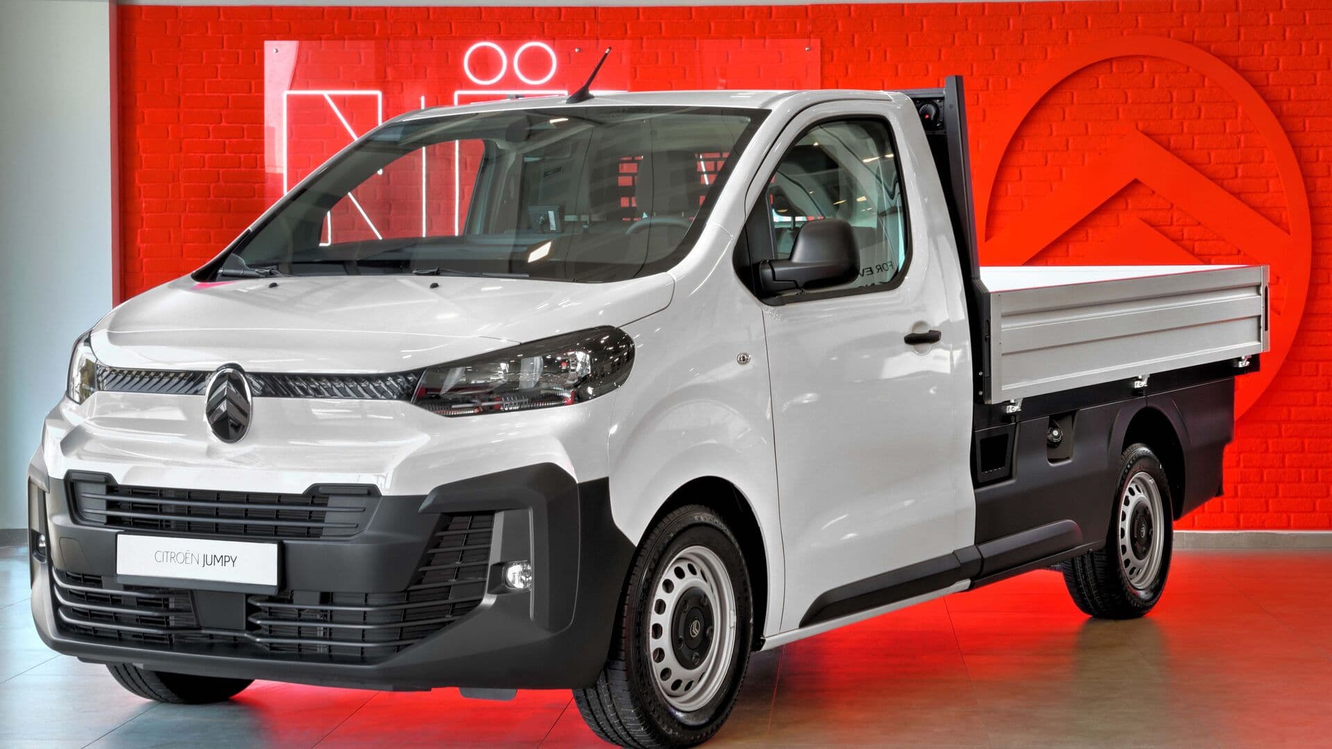Citroën'den yerli üretim kamyonet sürprizi