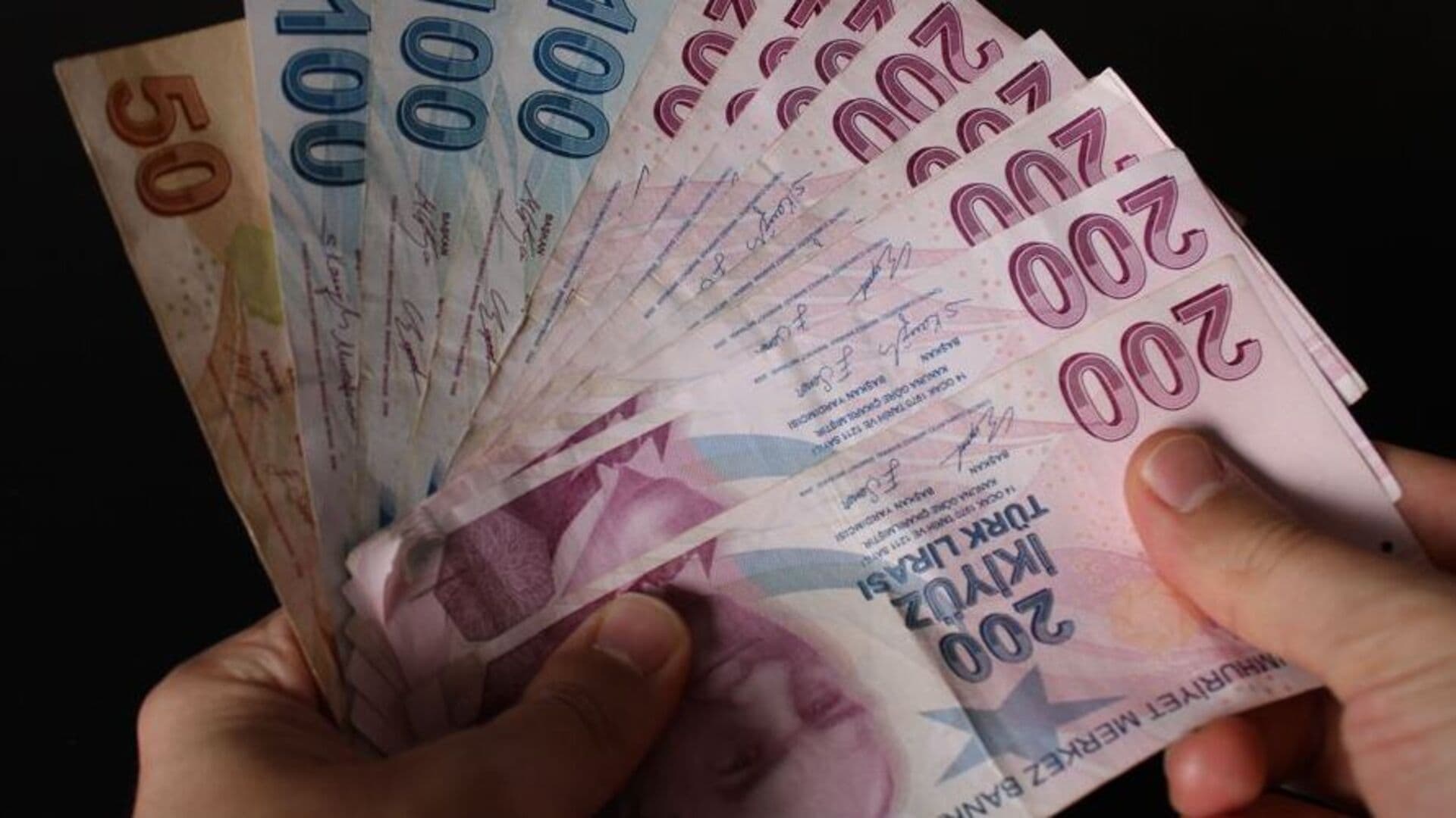 Kaydını donduran öğrencinin yetim aylığı öğrencilik hakkı sürerse kesilmiyor