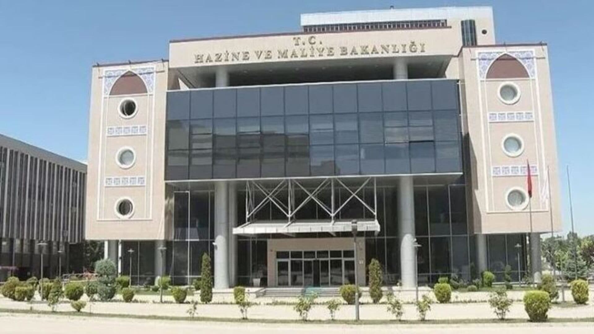 Hazine ve Maliye Bakanlığı: Türkiye’nin FATF gri liste riski yok