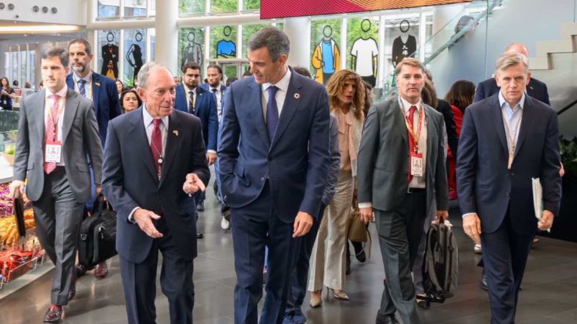 İspanya ve Bloomberg Philanthropies yeşil enerji ve şebeke işbirliği başlattı
