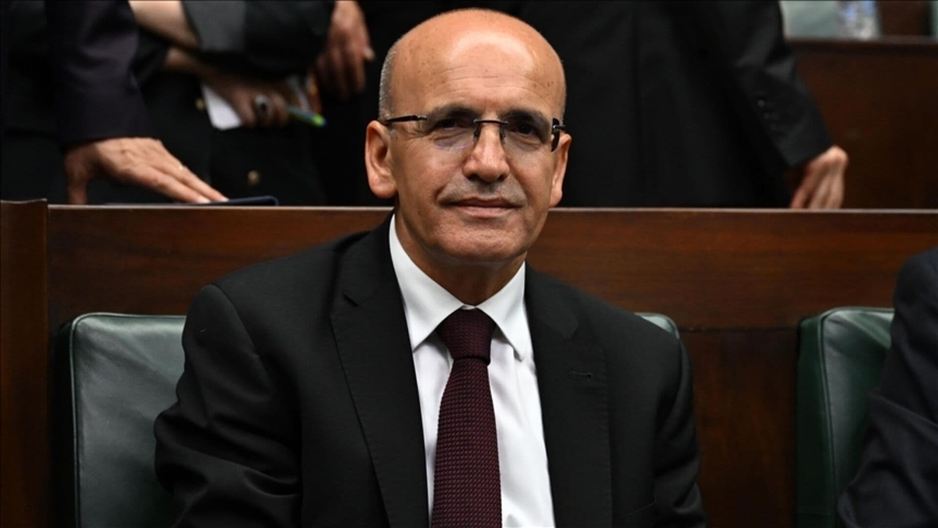 Bakan Şimşek, istifa iddialarını yalanladı