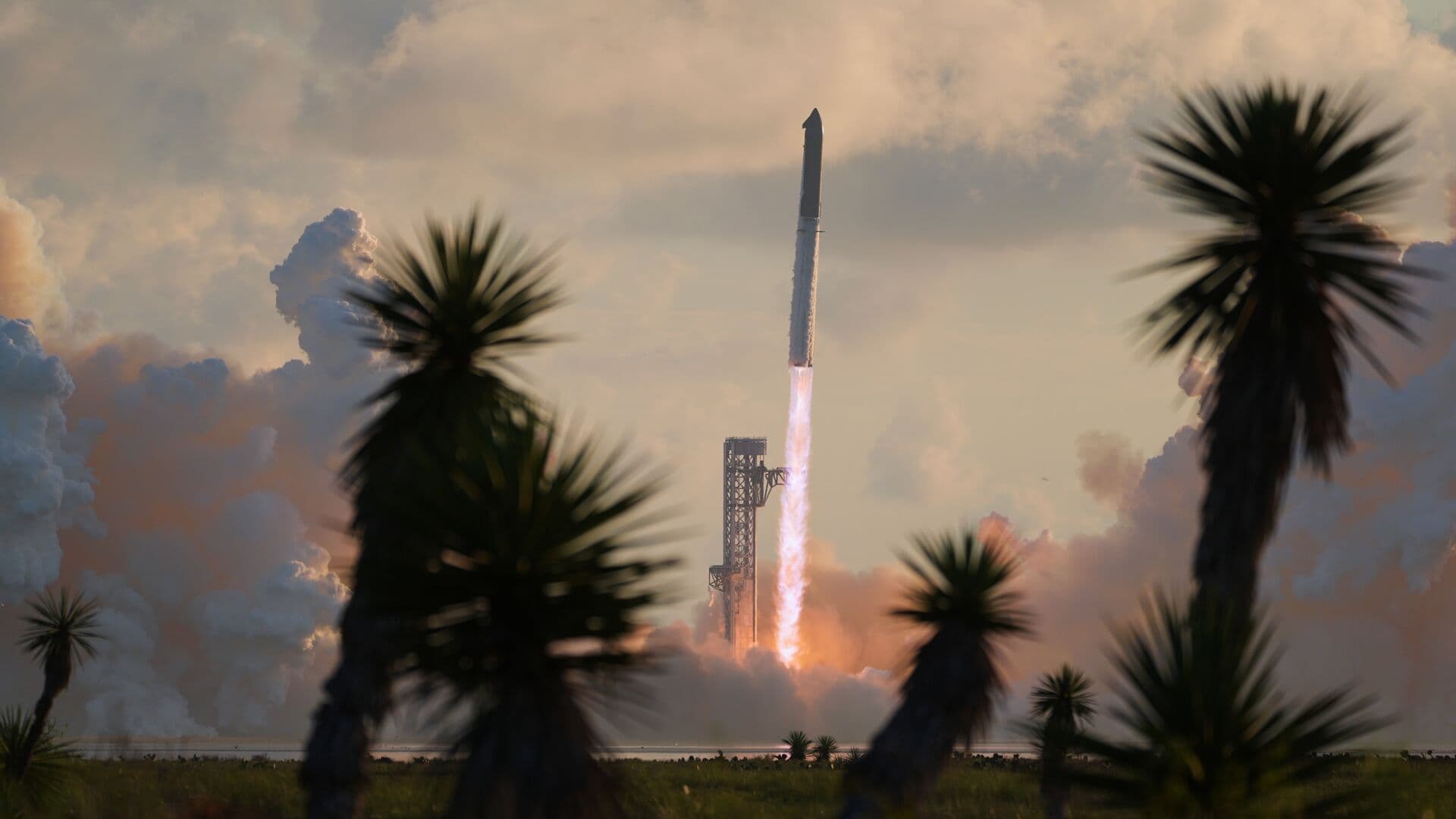 SpaceX’in Starship roketi ilk kez yörüngeye ulaştı