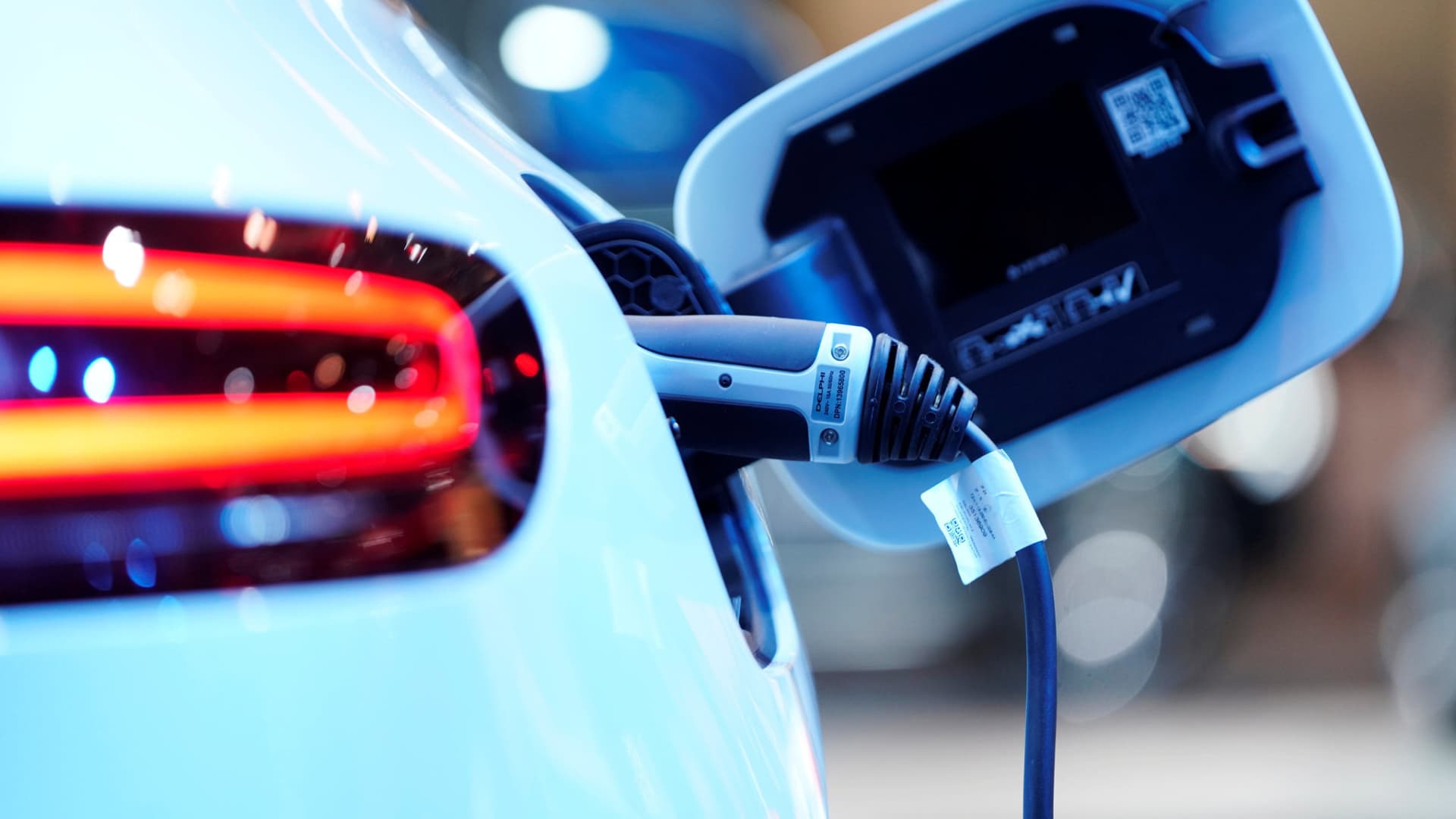 Öztopçu, yaşlı araç parkı için elektrikli araç finansmanı önerdi