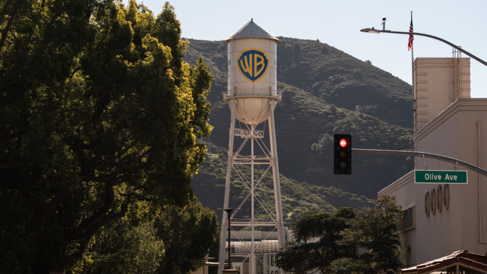 Paramount Skydance, Warner Bros. Discovery satın almasını tamamladı