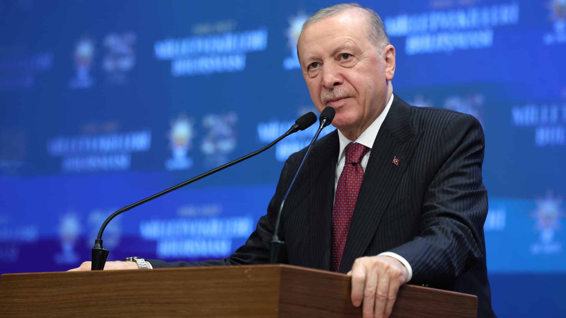 Erdoğan: Fon soruşturmasında yatırımcı ödemeleri için süreç işletiliyor