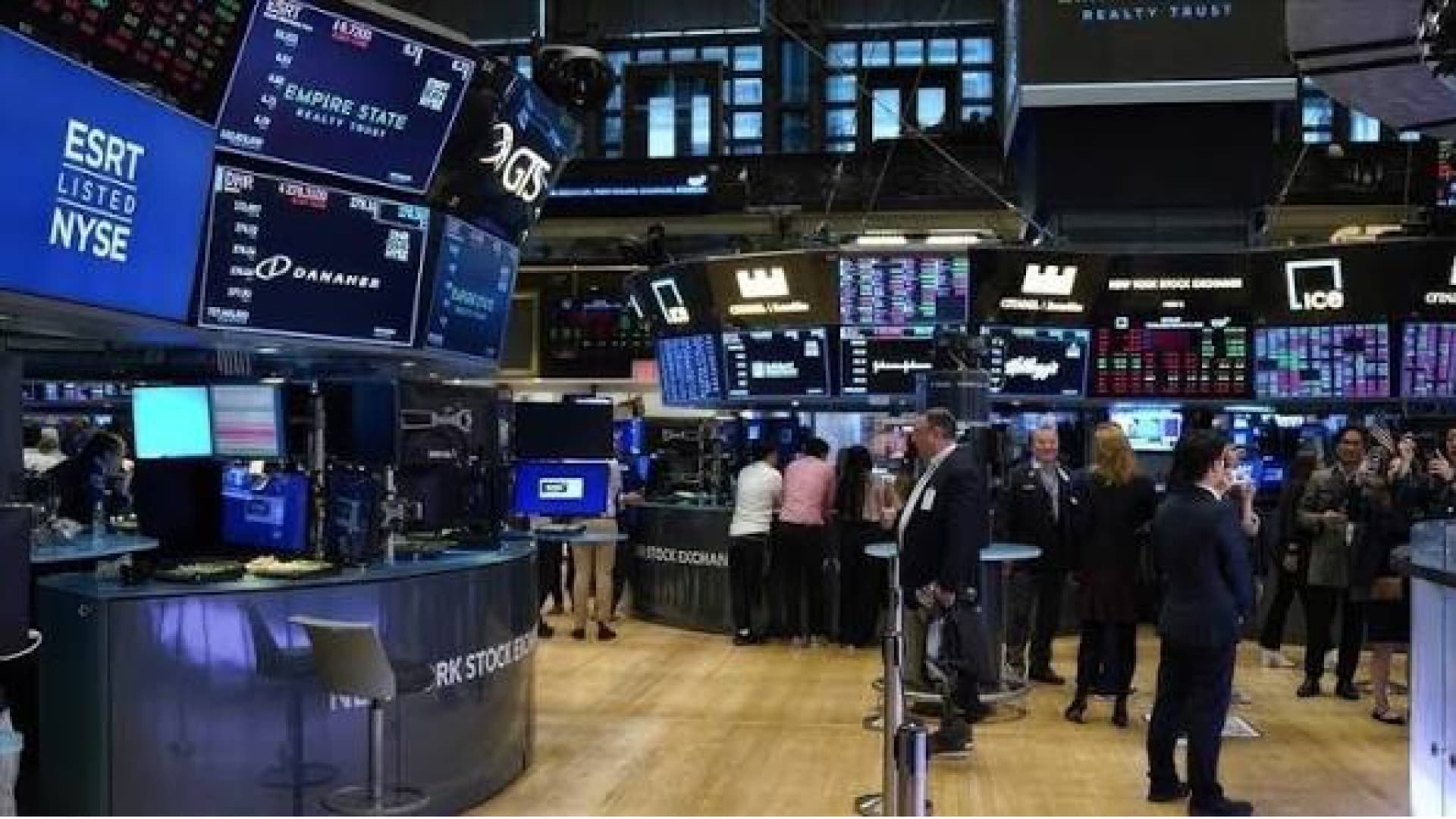 Küresel piyasalar Fed faiz artışı beklentisi ve jeopolitik risklerle geriledi