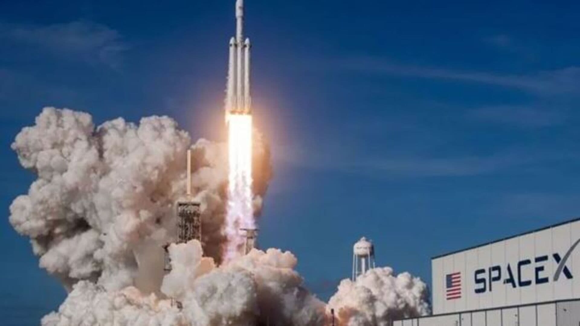 SpaceX, Starlink’i ABD’de mobil operatöre dönüştürme yolunda