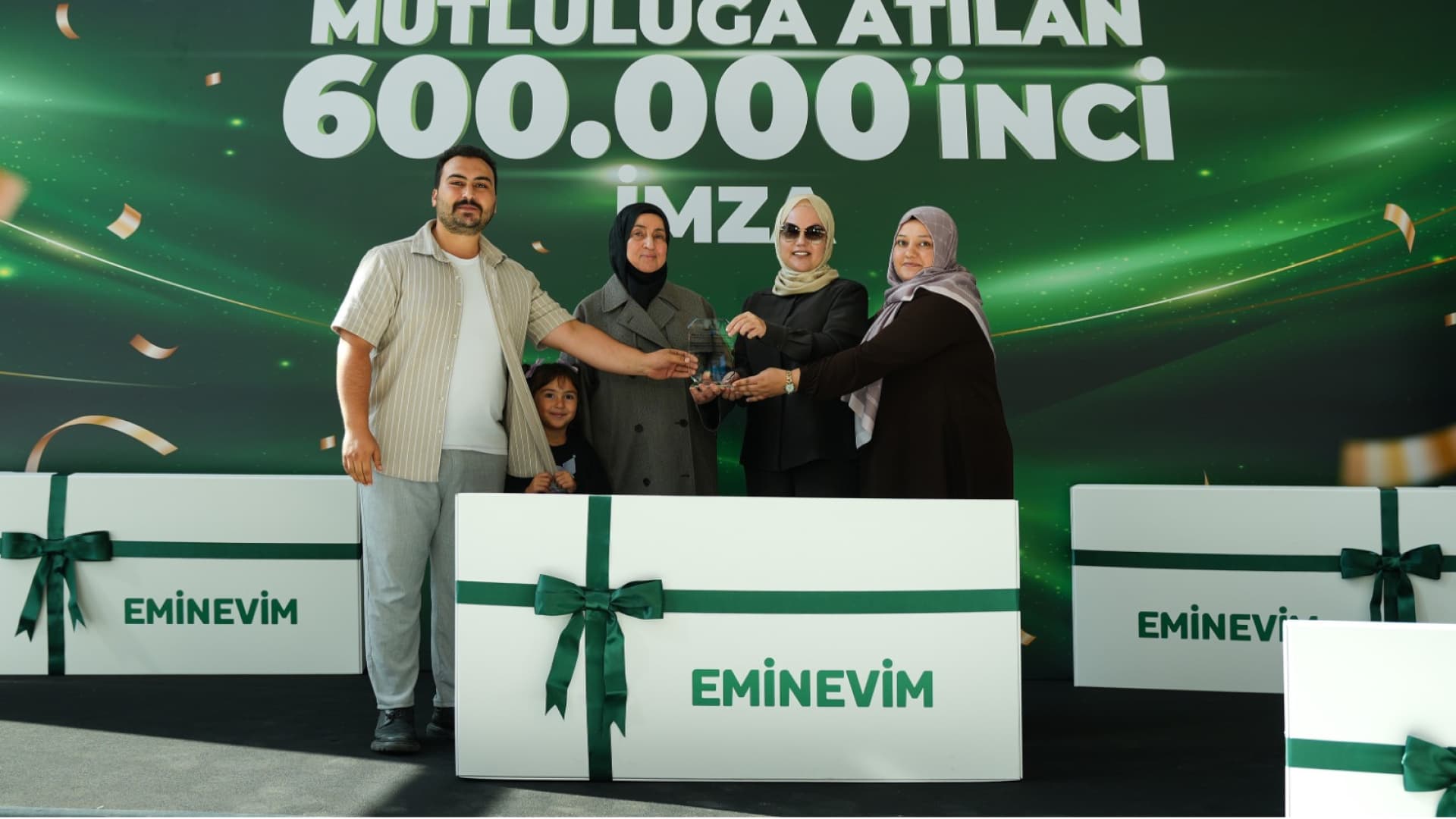 Eminevim 600 bininci teslimatını gerçekleştirdi