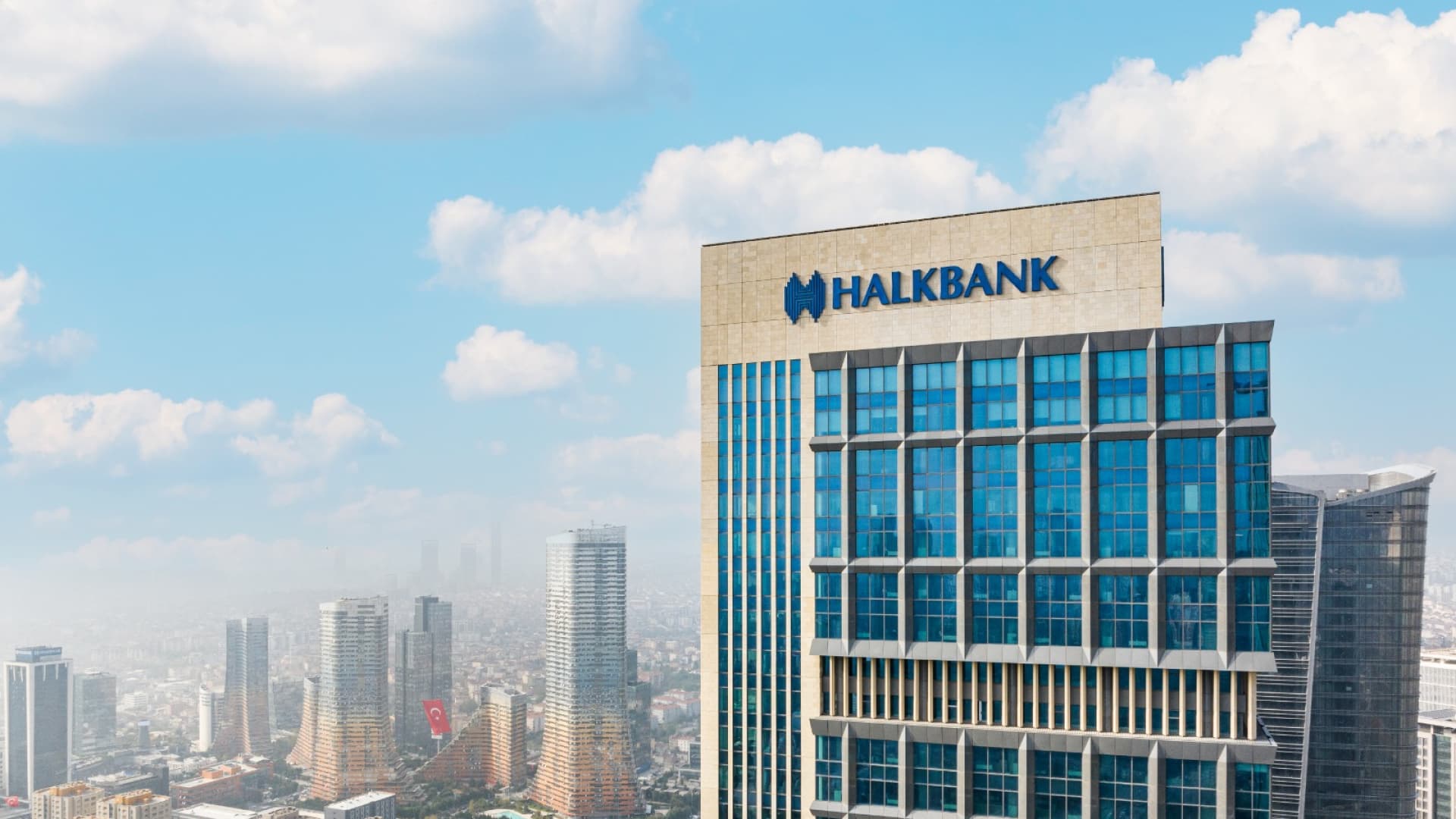 Halkbank, Karaman’da 100 MW kapasiteli depolamalı güneş santrali kuracak