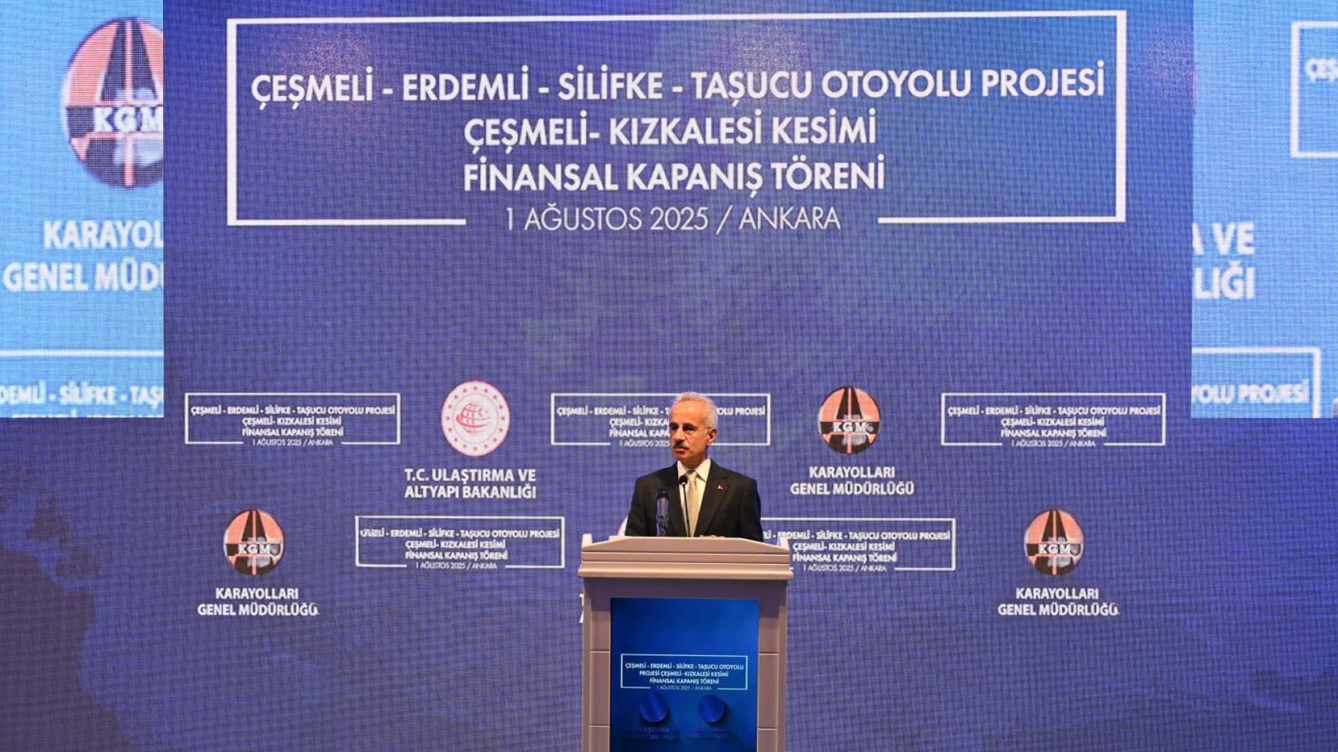 Ulaştırma ve Altyapı Bakanı Abdulkadir Uraloğlu: “Çeşmeli-Kızkalesi Otoyolu’nu 19 Ekim’de trafiğe açacağız”