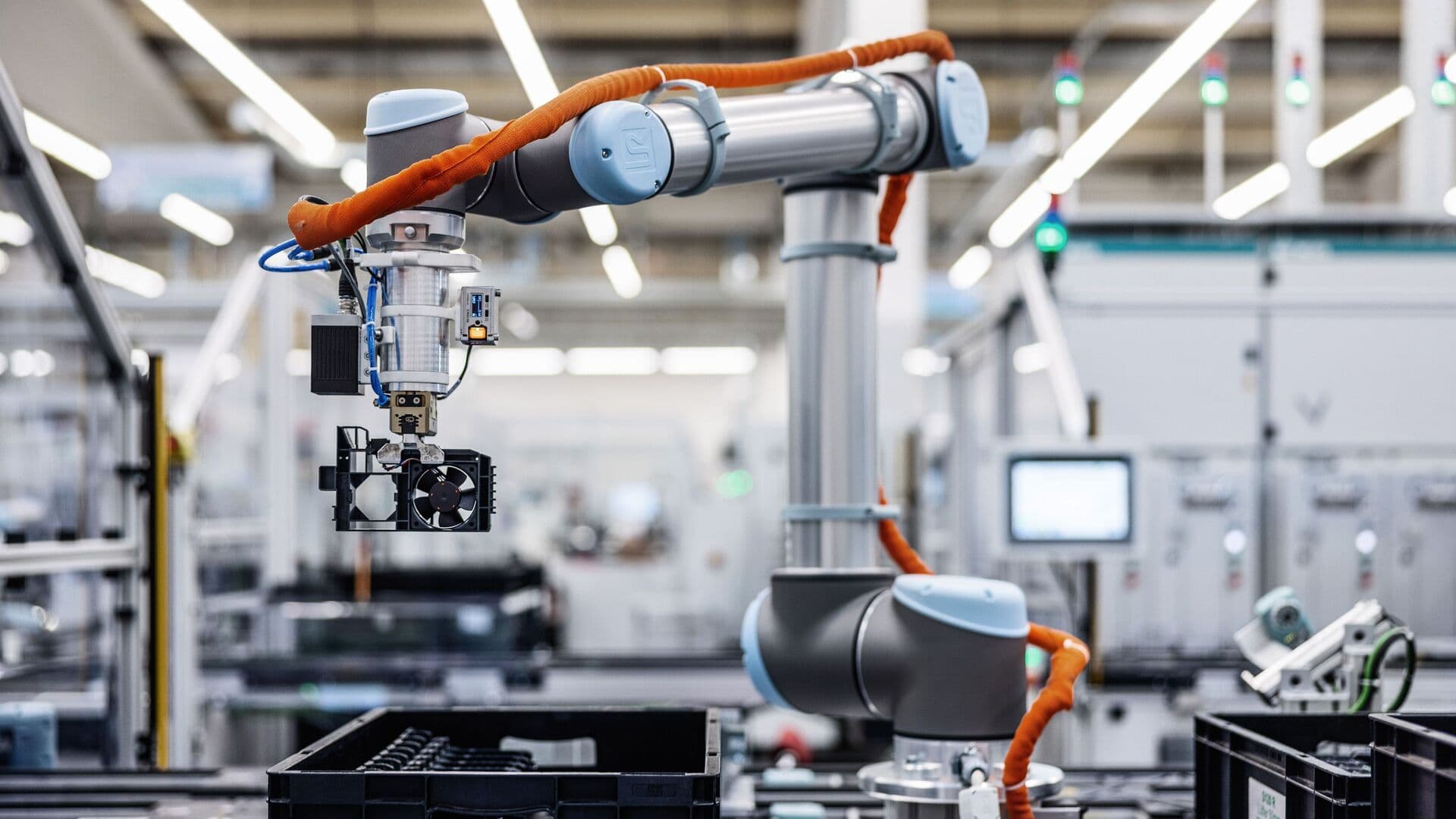 Siemens ve NVIDIA'dan otonom üretim ortaklığı