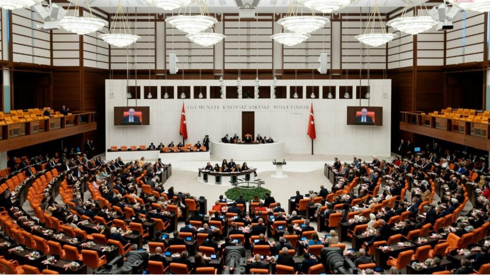 Fon mağdurlarına ara ödeme teklifi Meclis'te: Kanun teklifinin birinci bölümü görüşüldü