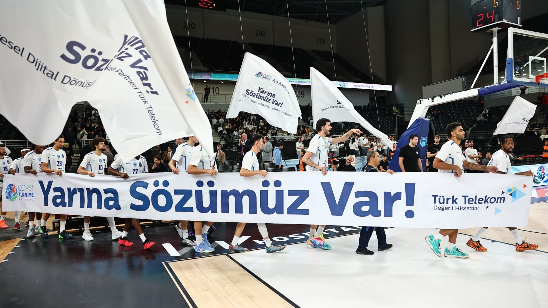 Türk Telekom COP31 mesajını Avrupa basketbol sahnesine taşıdı