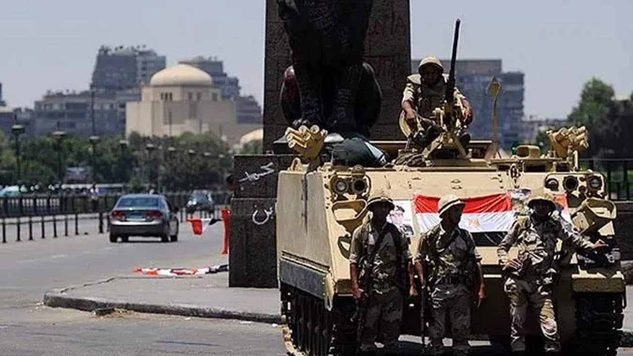 Mısır'dan Suudi Arabistan'a savunma desteği