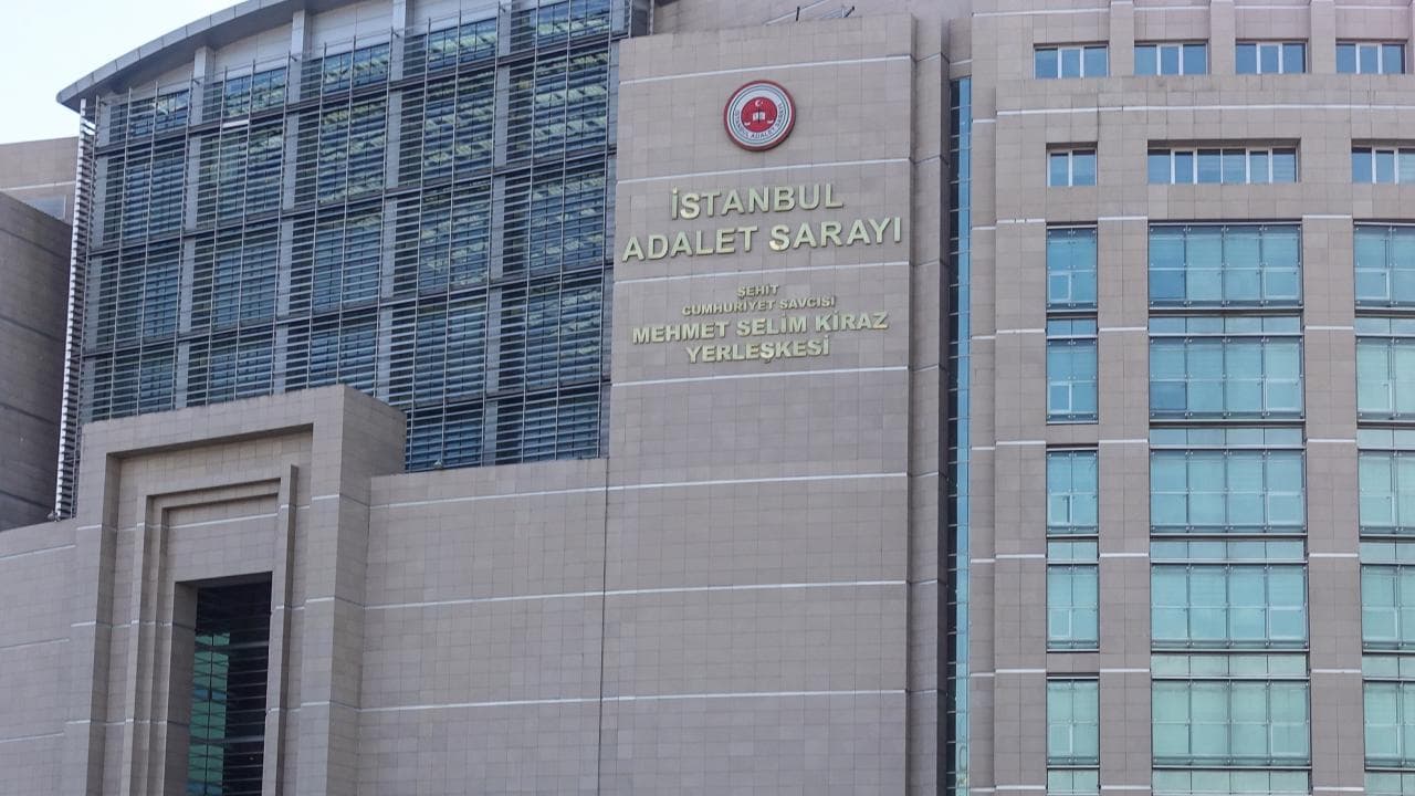 Sermaye piyasası soruşturmasında 5 şüpheli tutuklama talebiyle hakimliğe sevk edildi