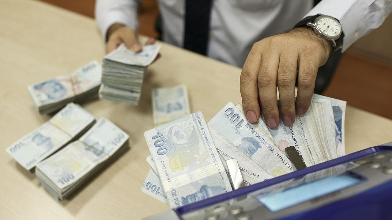 Evde Bakım Yardımı kapsamında 7,8 milyar lira ödenmeye başlandı