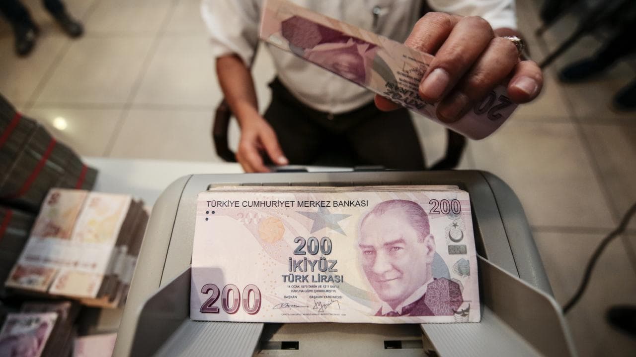 Evde Bakım Yardımı kapsamında 7,7 milyar lira hesaplara yatırıldı