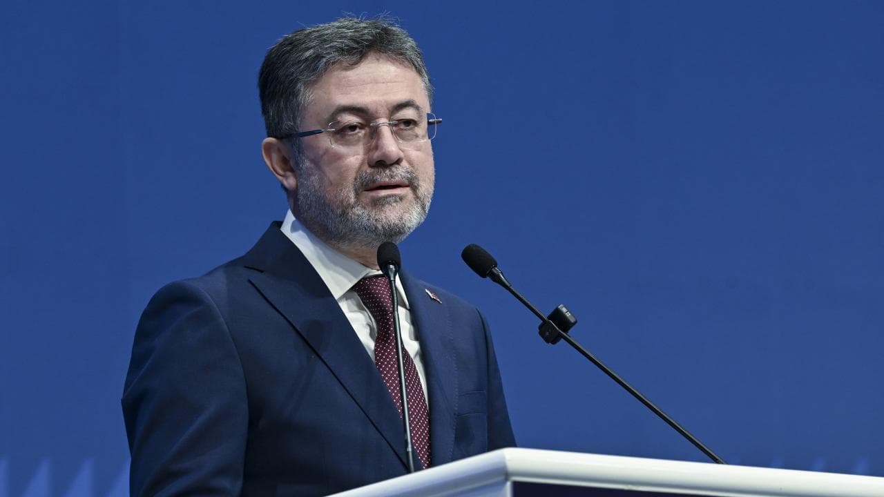 Bakan Yumaklı: Türkiye’nin örtü altı üretim alanı 789 bin dekara ulaştı