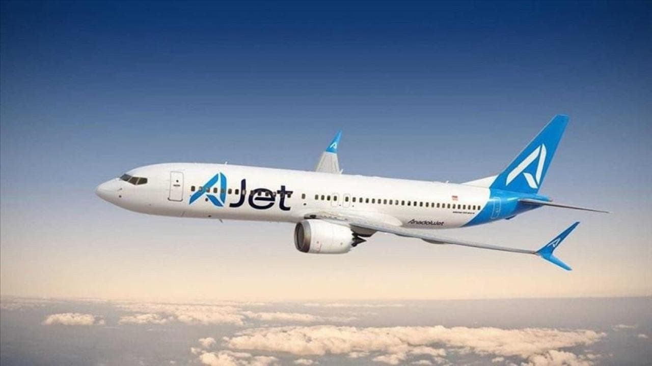AJet, yaz döneminde yaklaşık 11 milyon yolcu taşıdı