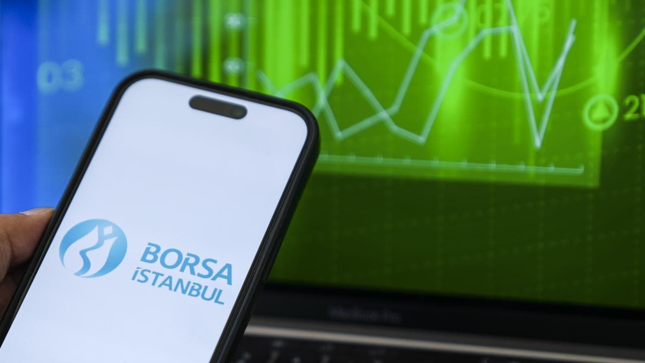 Borsa İstanbul haftaya yüzde 0,20 yükselişle 11.745,68 puandan başladı