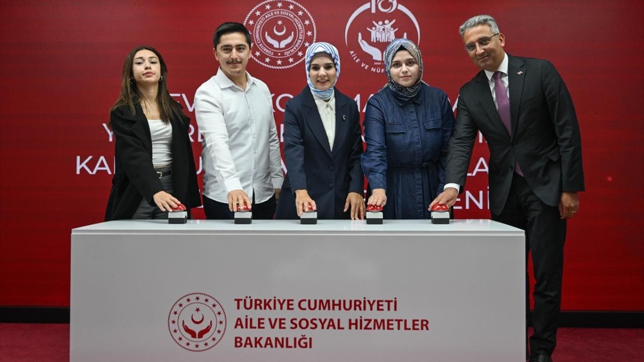 Devlet korumasındaki 394 genç kamu kurumlarına yerleştirildi