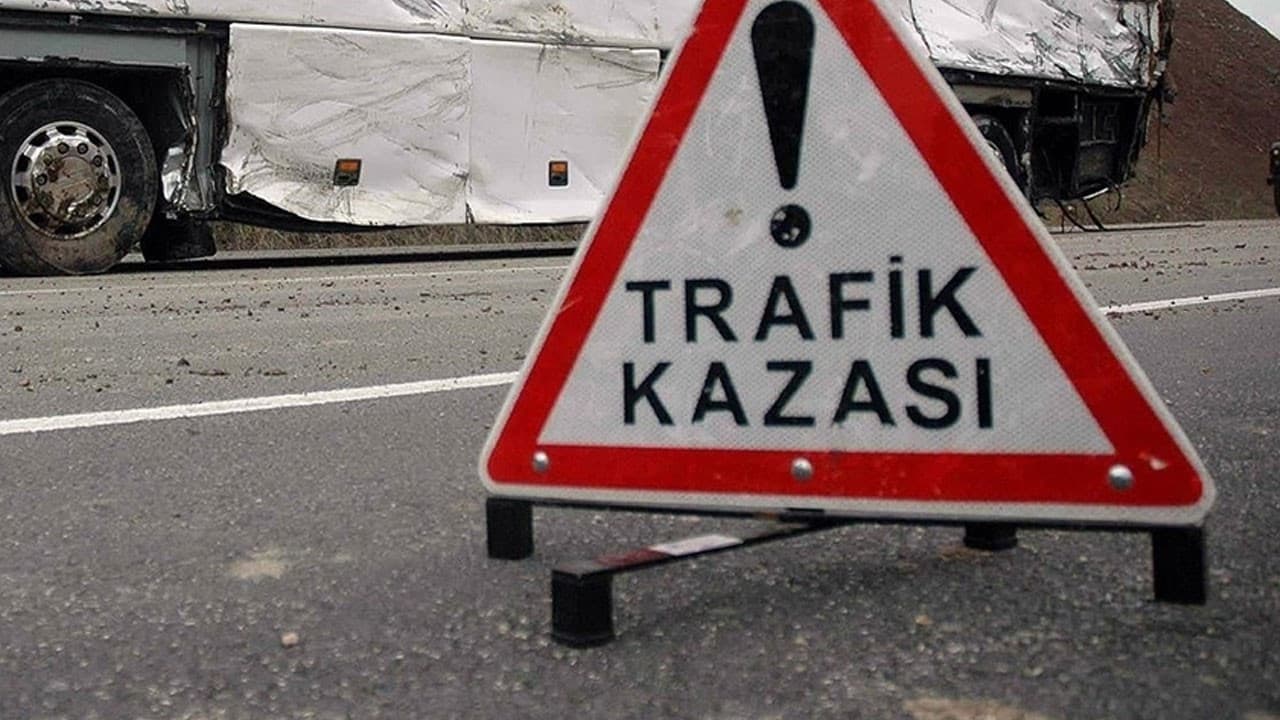Gaziantep'te iki trafik kazasında 21 kişi yaralandı