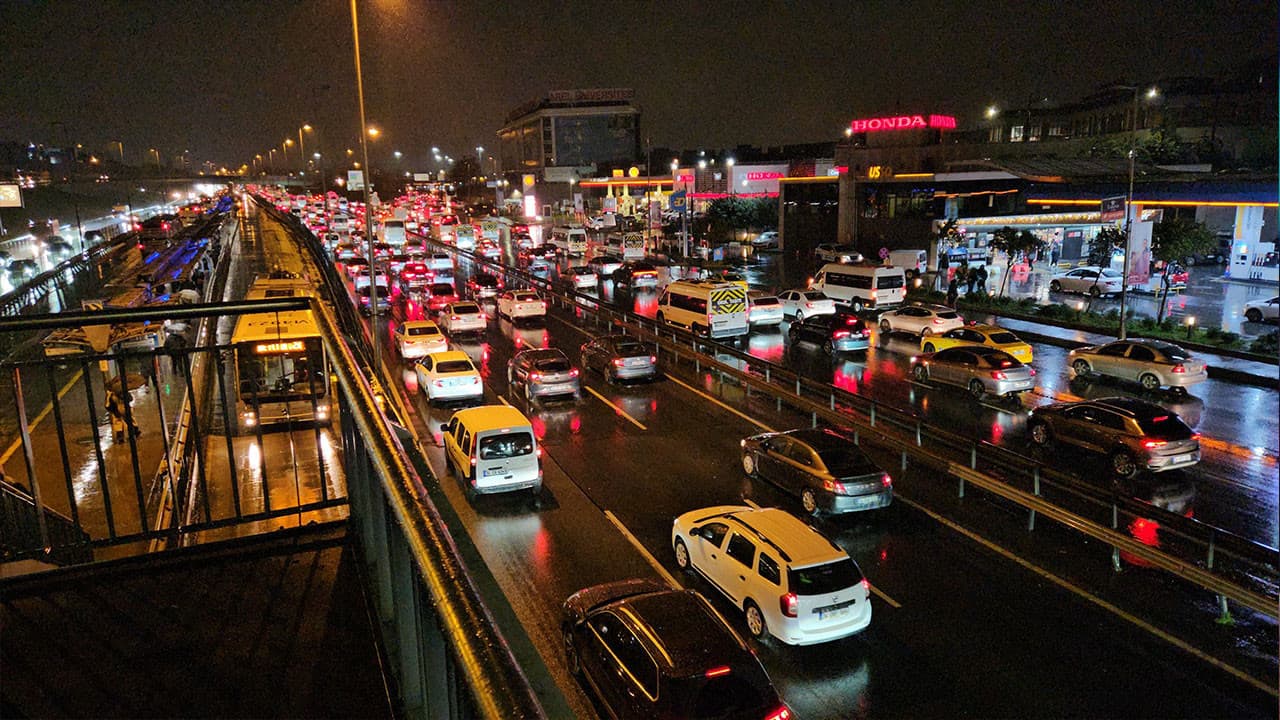 İstanbul’da yarın Zeytinburnu’ndaki bazı yollar trafiğe kapatılacak