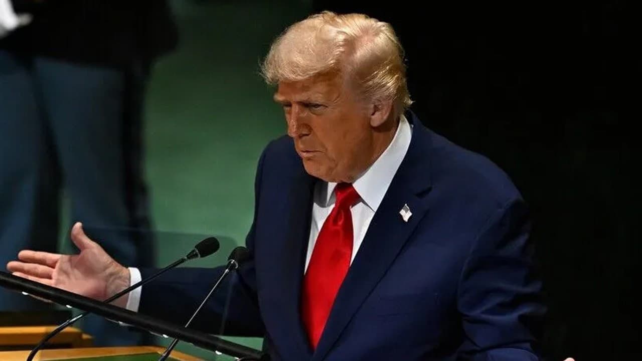 ABD’li Demokratlar, Trump yönetiminin Rus dizeli anlaşmasını engellemek için tasarı sundu