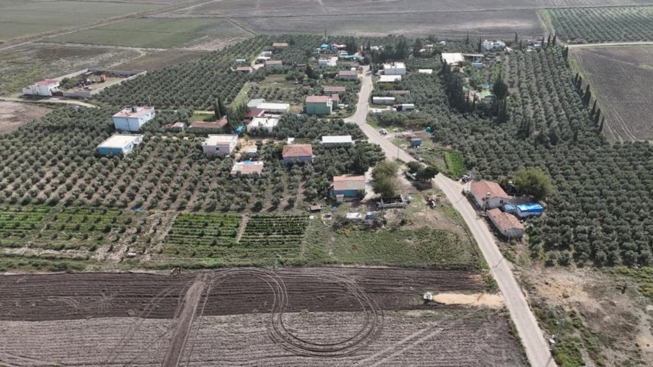 Hatay’da bir mahallede kamu görevlileri dışında herkes aynı soyadını taşıyor