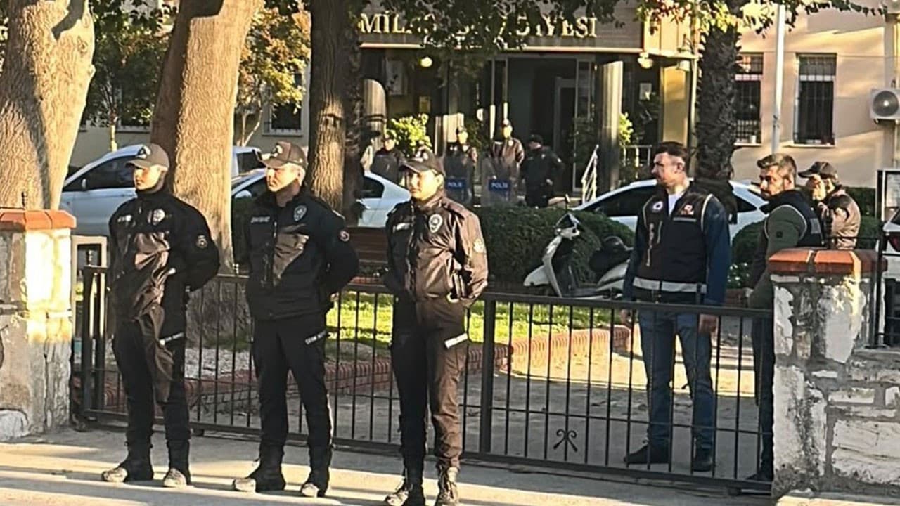 Milas Belediyesi'ne operasyon: Belediye başkanı ve oğlu dahil 29 gözaltı