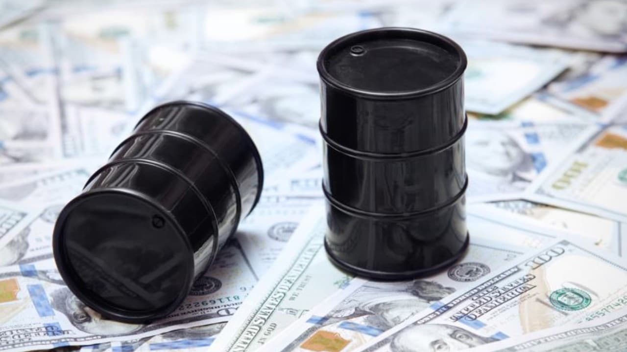 Savaş petrol devlerine yaradı: Kârları katlandı, faturayı tüketici ödedi