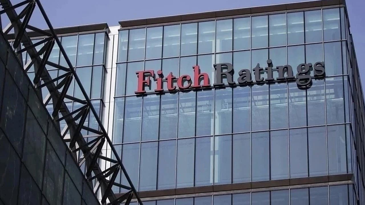 Fitch'ten Türk bankalarına kâr uyarısı:
