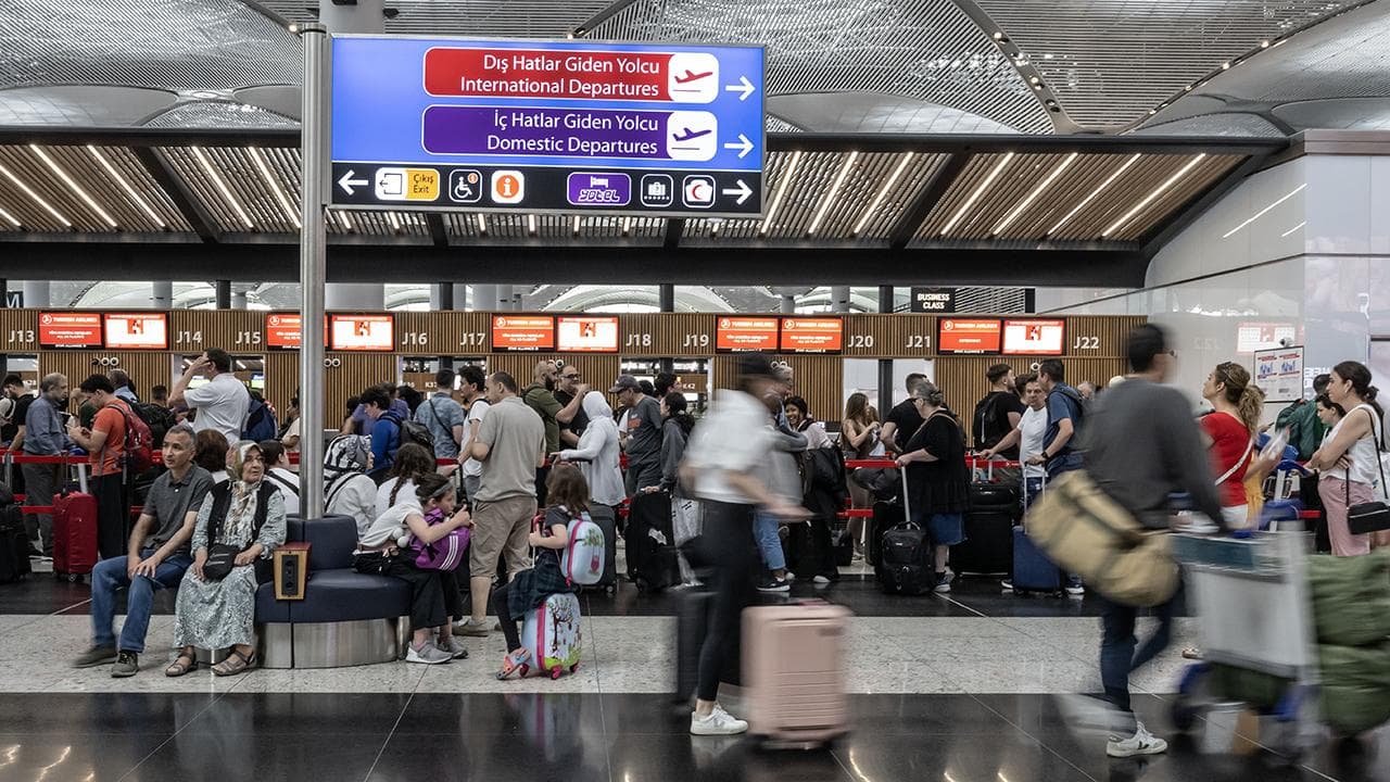 Türkiye’ye yabancı ziyaretçi sayısı 8 ayda yüzde 1,84 azaldı
