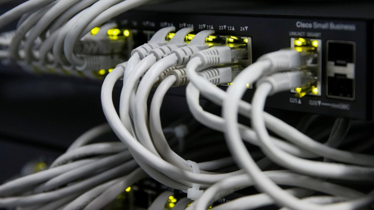 Türkiye’de geniş bant internet abone sayısı 100,8 milyona çıktı