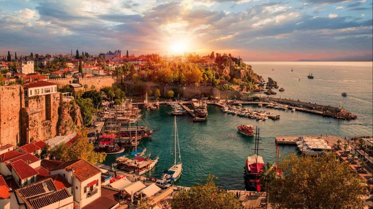 Alpaslan: Türkiye’nin dünya turizminden aldığı pay artırılacak