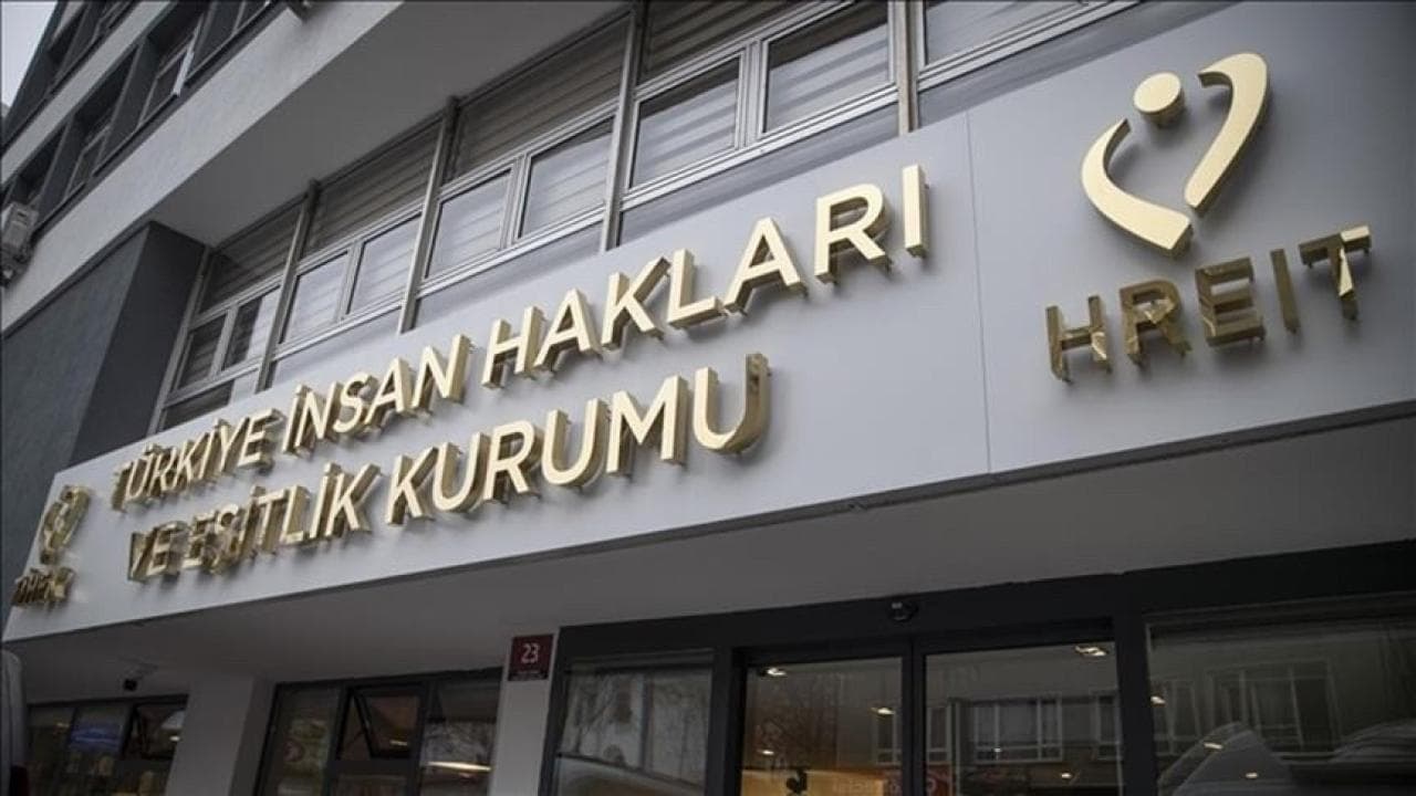 TİHEK, beş televizyon kanalı ve RTÜK’e erişilebilir yayın cezası verdi